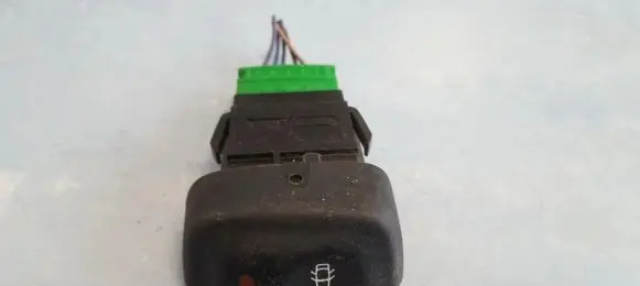 Renault Megane I Central locking switch button 841242b