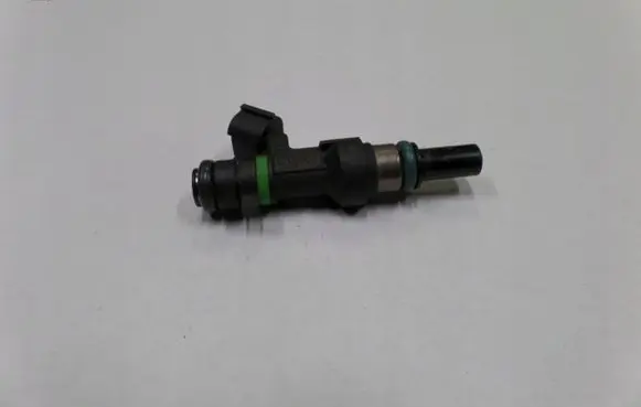 Nissan Micra Fuel injector FBY1160