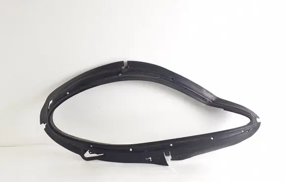 Under headlight/headlamp trim