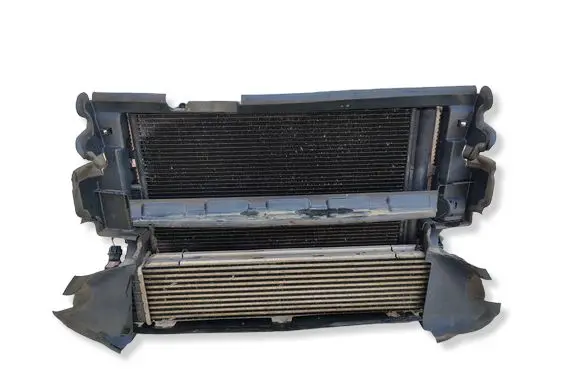 Land Rover Evoque I Coolant radiator 