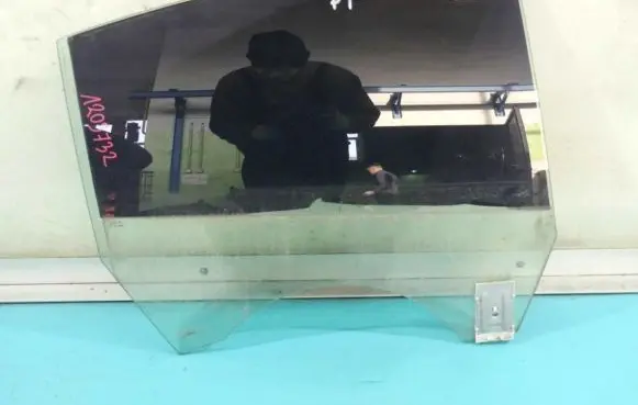 Volkswagen PASSAT CC Rear door window glass 3C8845206 IMPRK1209732