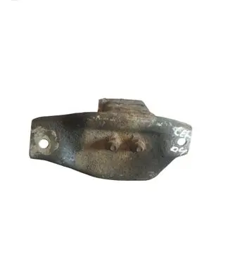 Engine mount bracket