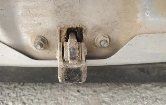 Opel Corsa D Rear door check strap stopper