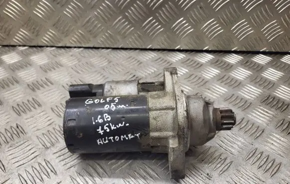 Volkswagen Golf V Starter motor 02M911023G