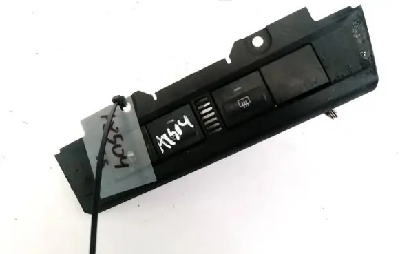 Ford Focus Windscreen/window heater switch 4M5113D734BB 4M51-13D734-BB