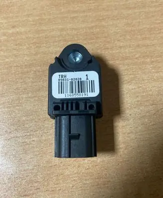 Toyota Avensis T250 Airbag deployment crash/impact sensor 8983102020 1168558191