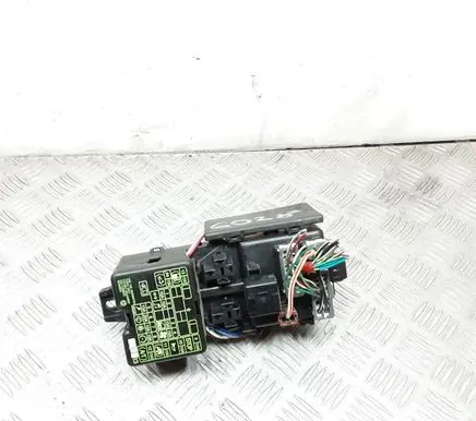 Mitsubishi Pajero Sport I Fuse box set PP03503020