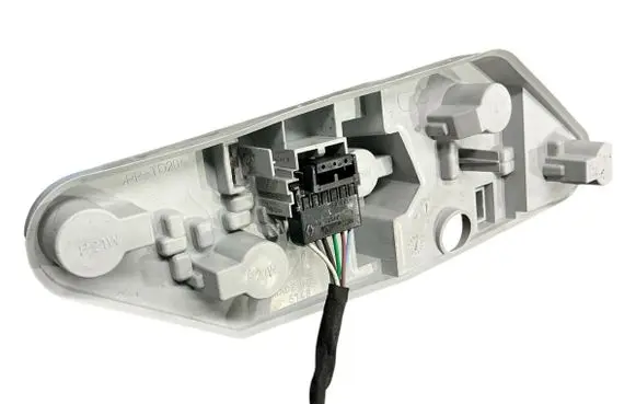 Renault Modus Tail light bulb cover holder
