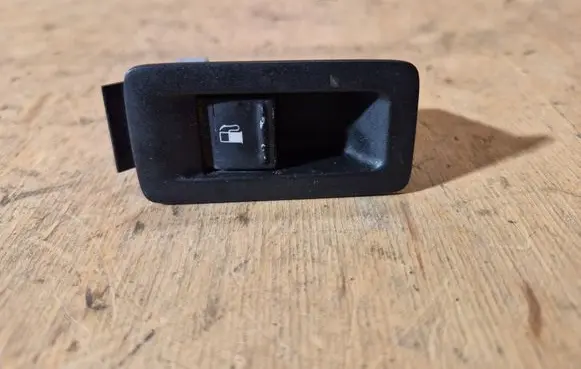 Volkswagen Touran I Fuel tank opening switch 1F0959527