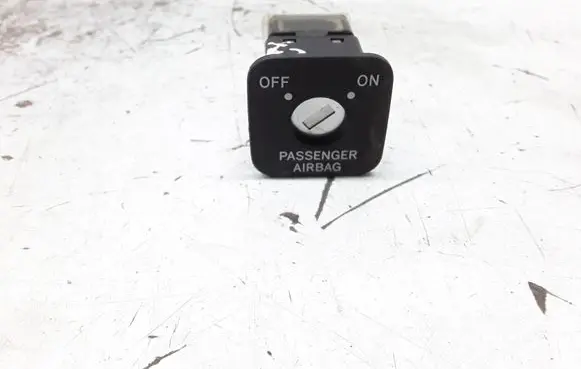 Toyota Corolla Verso AR10 Passenger airbag on/off switch 