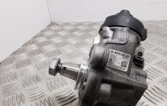 Audi A5 Sportback 8TA Fuel injection high pressure pump 03L130755AC