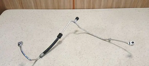Audi A3 S3 8V Air conditioning (A/C) pipe/hose 5Q0820741B