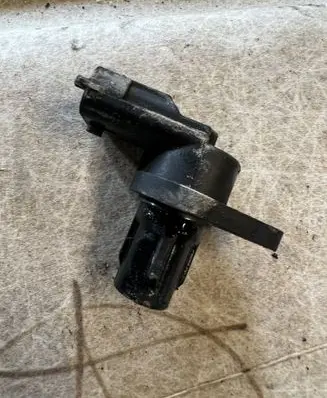 Jeep Grand Cherokee Camshaft position sensor 0281002667