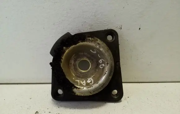 Volvo S60 Front shock absorber mounting bracket 9157745