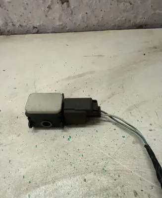 Jaguar XF X250 Airbag deployment crash/impact sensor 8X2314B006AA