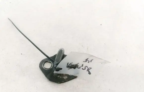 Mazda 3 I Front door lock loop/hook striker 