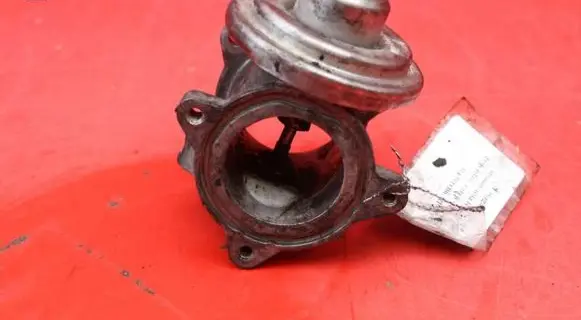 Skoda Fabia Mk2 (5J) EGR valve 045131501K