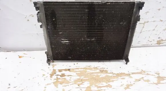 Renault Kangoo I Coolant radiator