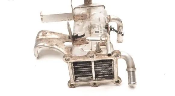 Opel Antara EGR valve cooler 25185316