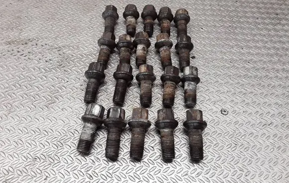 Mercedes-Benz ML W163 Nuts/bolts 