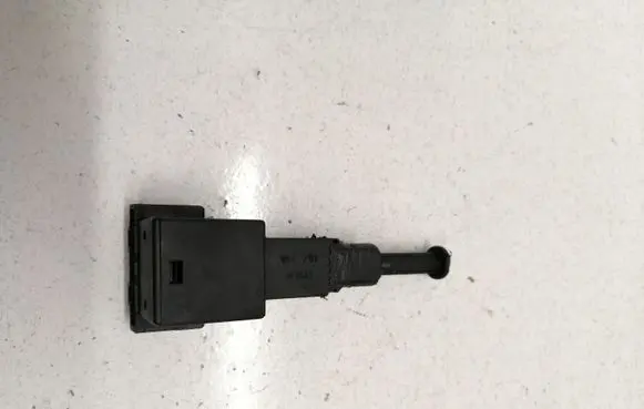 Ford Galaxy Brake pedal sensor switch 15111A