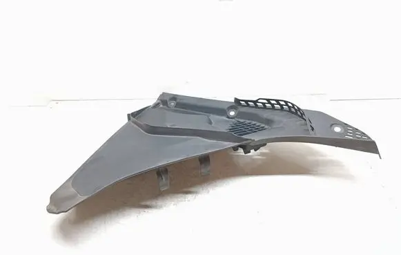 BMW 5 F10 F11 Wiper trim 6987605 51716987605