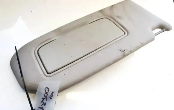 Volvo V50 Sun visor