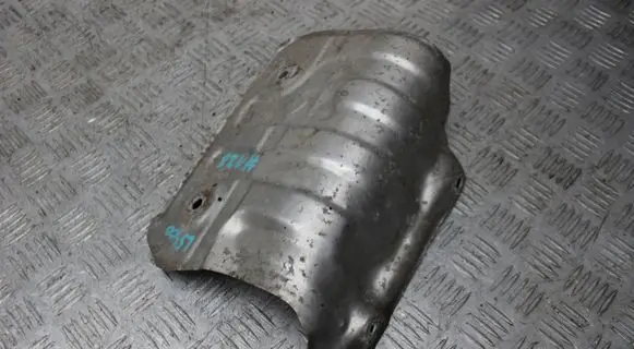 Lexus LS 400 Exhaust heat shield