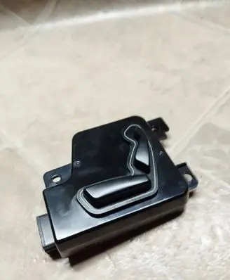 KIA Opirus Seat control switch 889913F002