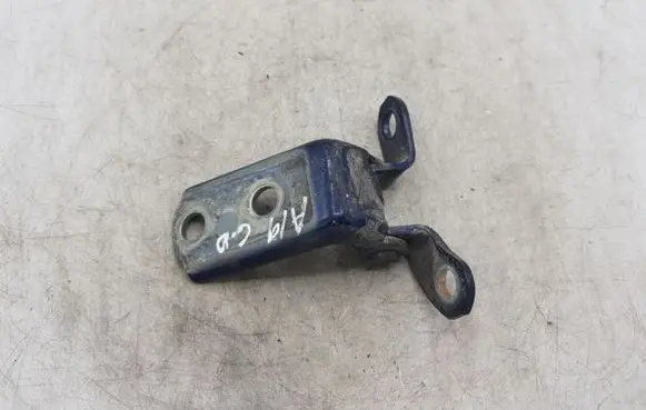 Toyota Auris 150 Rear door upper hinge NOCODE