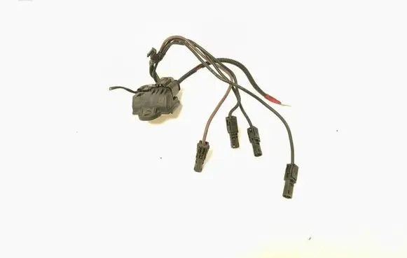BMW 3 F30 F35 F31 Glow plug pre-heat relay 8570087