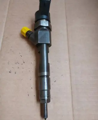 Renault Scenic II - Grand scenic II Fuel injector 8200100272 0445110110