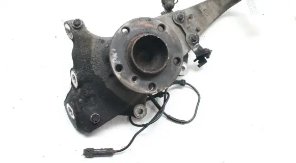 BMW 6 F06 Gran coupe Front wheel hub