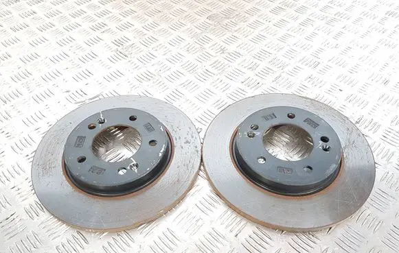 Hyundai i30 Rear brake disc 