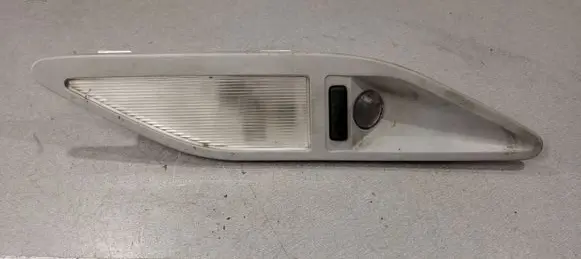 BMW 5 E39 Rear seat light 8363612