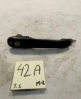Volkswagen Polo III 6N 6N2 6NF Front door exterior handle A1687600159