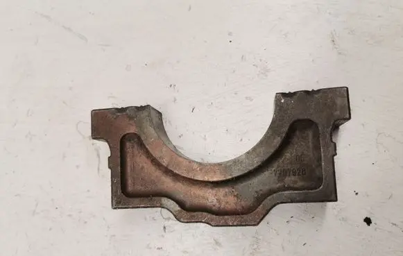 BMW 7 G11 G12 Crankshaft Holder 7797928