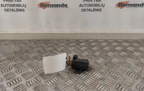 Opel Insignia A Turbo solenoid valve 55573362