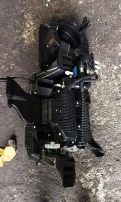 KIA Stinger Interior heater climate box assembly brak