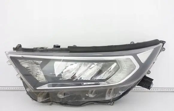 Toyota RAV 4 (XA50) Headlight/headlamp