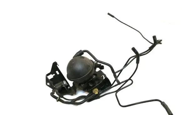 Vacuum air tank