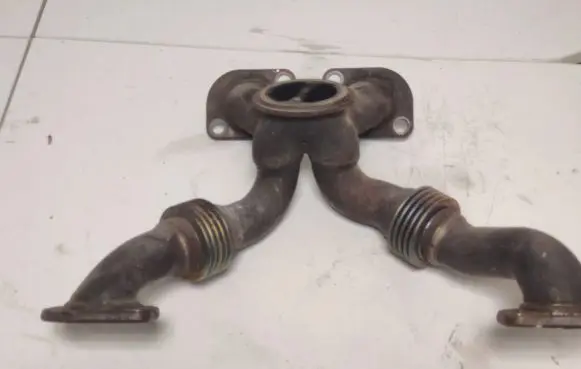 BMW 2 F22 F23 Exhaust manifold 7843780 11627843780 35406308