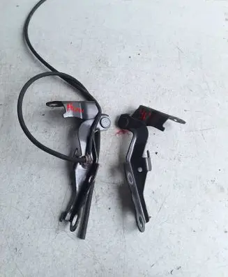Toyota Hilux (AN10, AN20, AN30) Engine bonnet/hood hinges