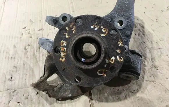 Audi A8 S8 D3 4E Rear wheel hub