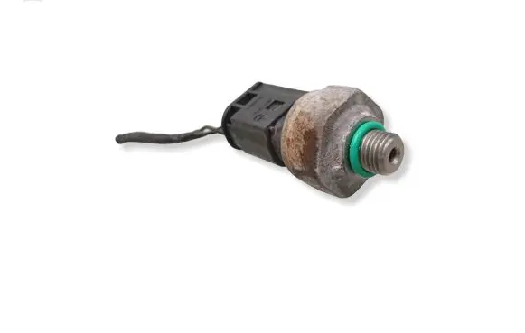BMW 3 E90 E91 Air conditioning (A/C) pressure sensor 9181464