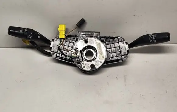 Honda HR-V Wiper turn signal indicator stalk/switch FJPUYM332