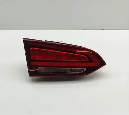 Hyundai Santa Fe Tailgate rear/tail lights 924052W050