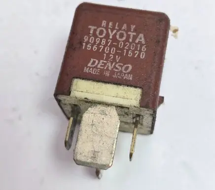 Toyota Land Cruiser (J120) Other relay 9098702016 1567001570