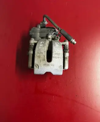 BMW X3 G01 Rear brake caliper 32358535