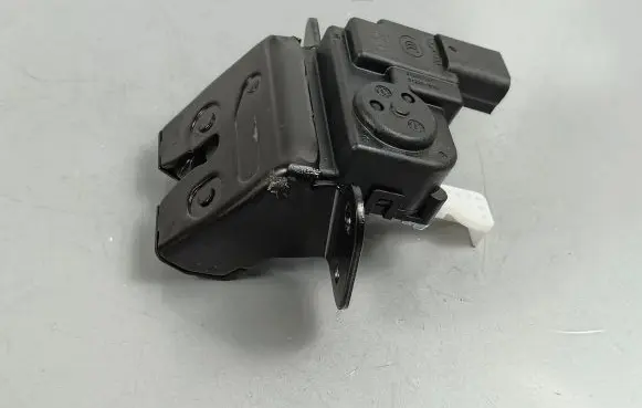 Hyundai Kona I Tailgate/trunk/boot lock/catch/latch 81230G6010